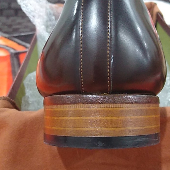 Men's Dress Shoes - Picture 5 of 6